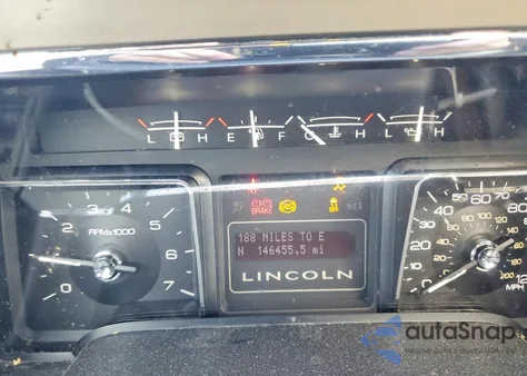 2014 Lincoln Navigator z USA, uszkodzony, nr VIN 5LMJJ2H53EEL02835